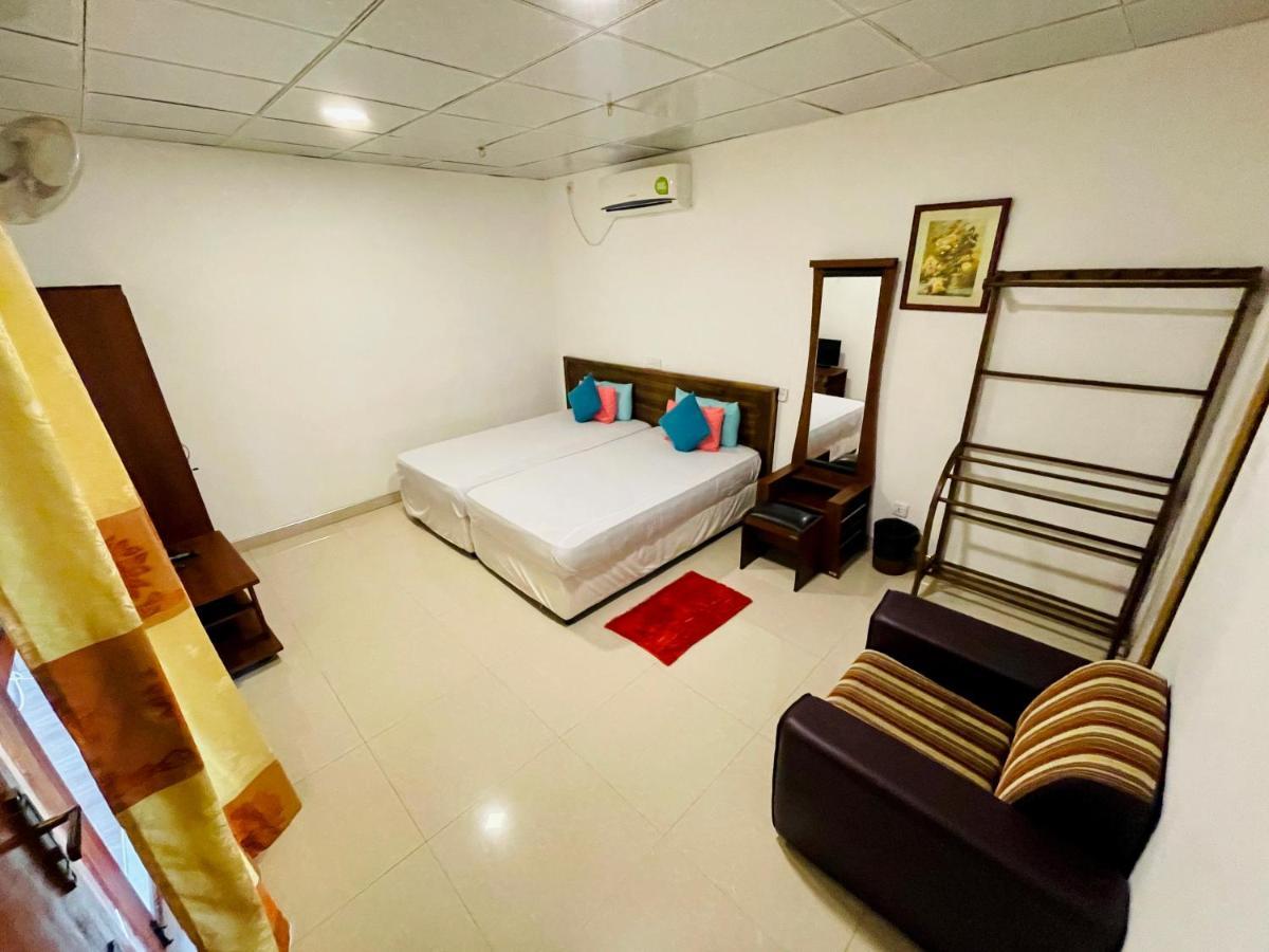 Tishan Holiday Resort 폴로나루와 외부 사진