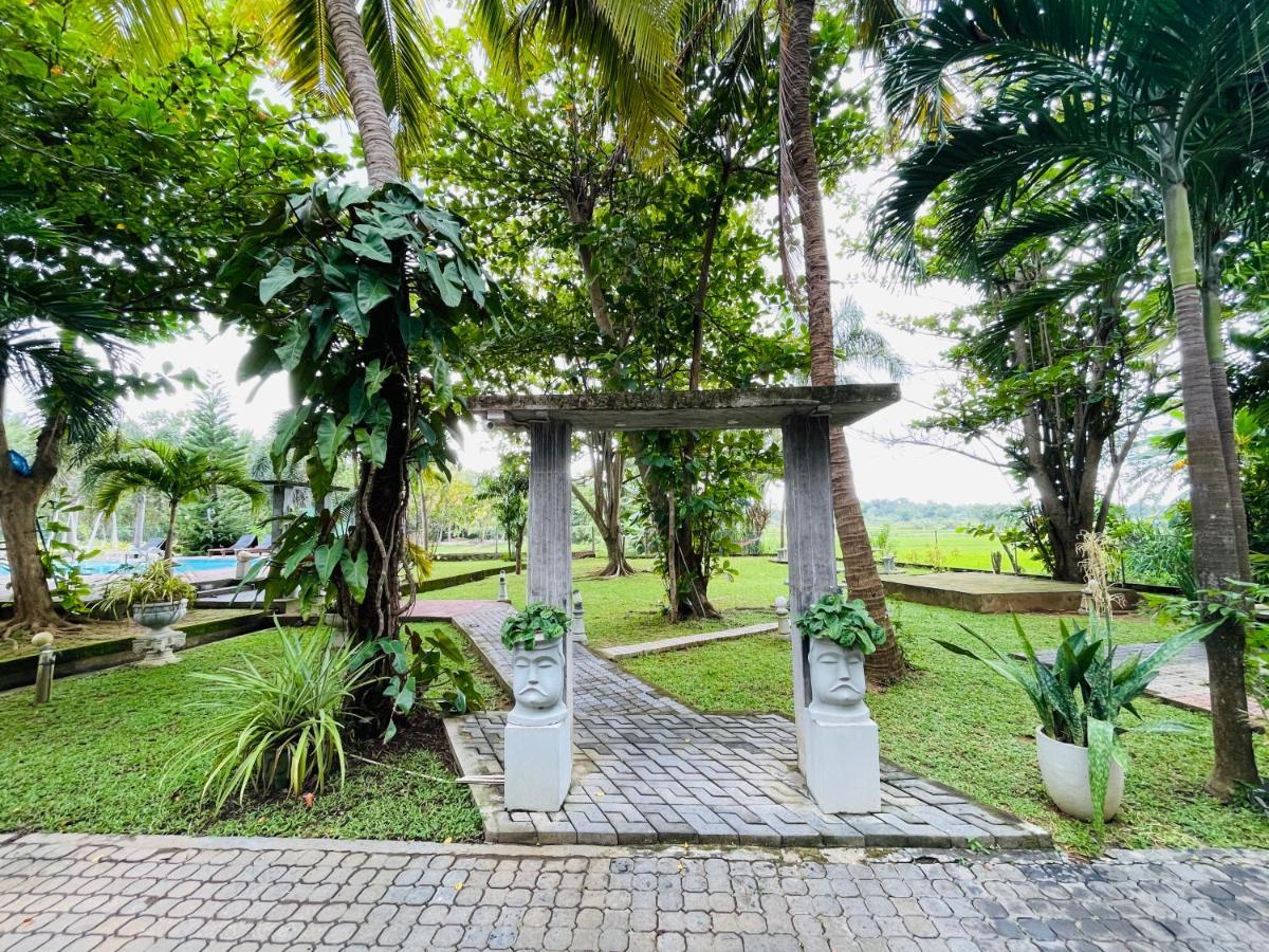 Tishan Holiday Resort 폴로나루와 외부 사진