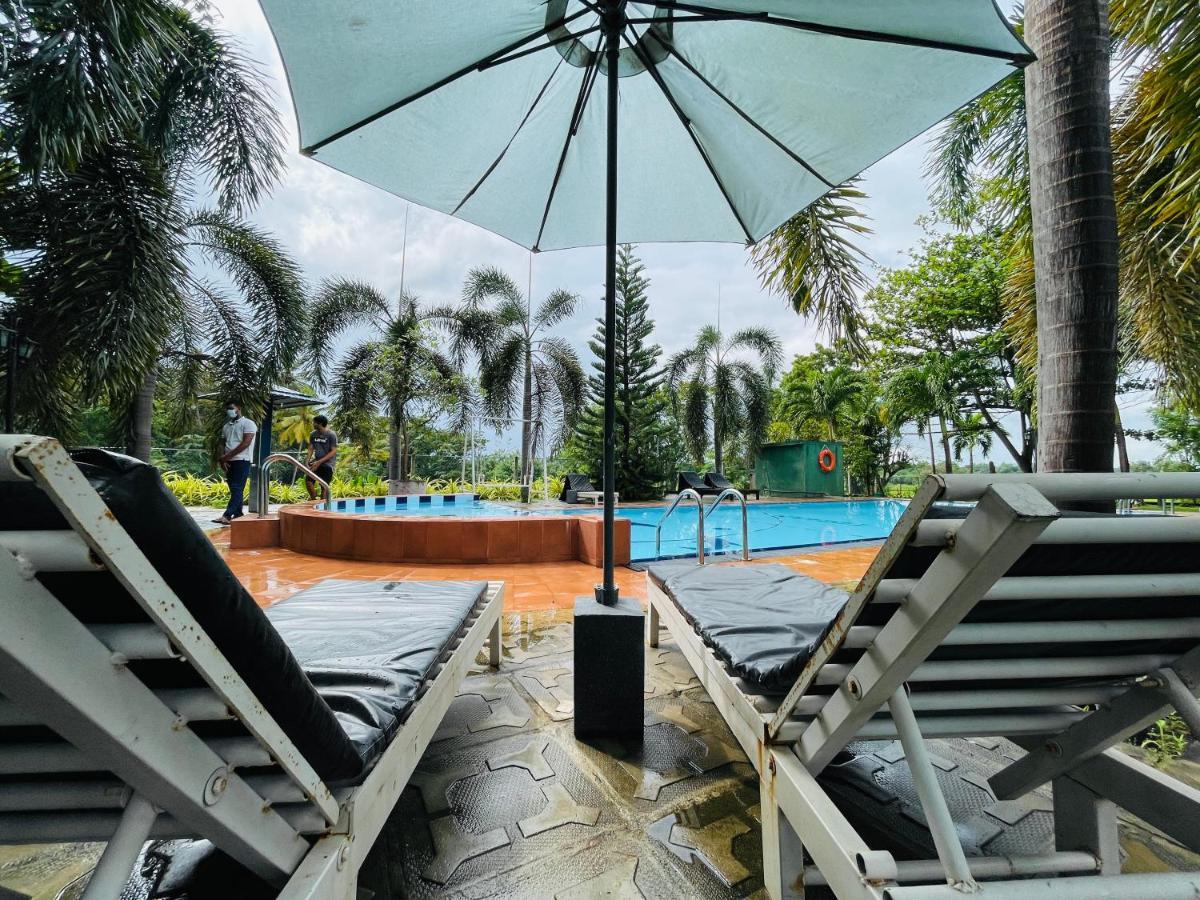 Tishan Holiday Resort 폴로나루와 외부 사진